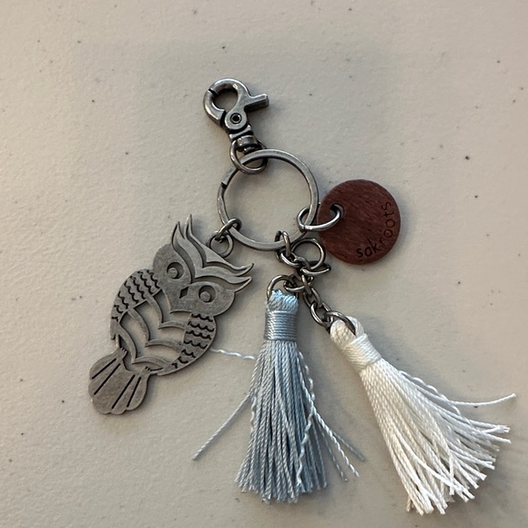 Sakroots Handbags - Sakroots Silver and White Owl Keychain Accessory